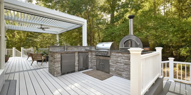 photo of a composite deck with outdoor kitchen