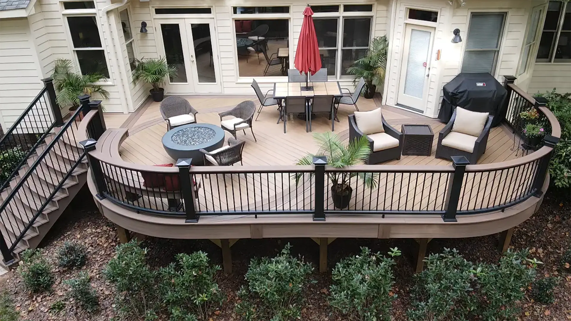 Top deck design trends - Majestic Deck Builders