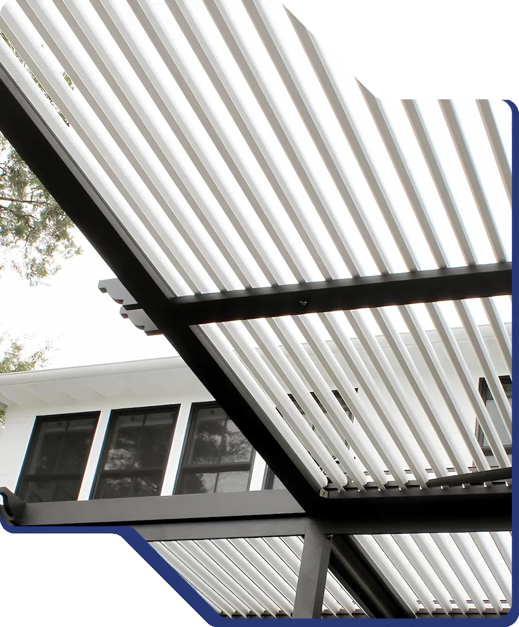 Outdoor Living StruXure Pivot 6 Motorized Pergola
